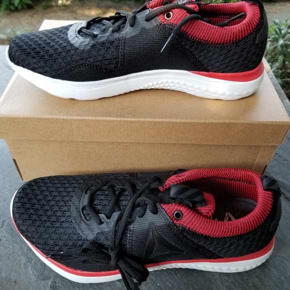 reebok astroride running shoes